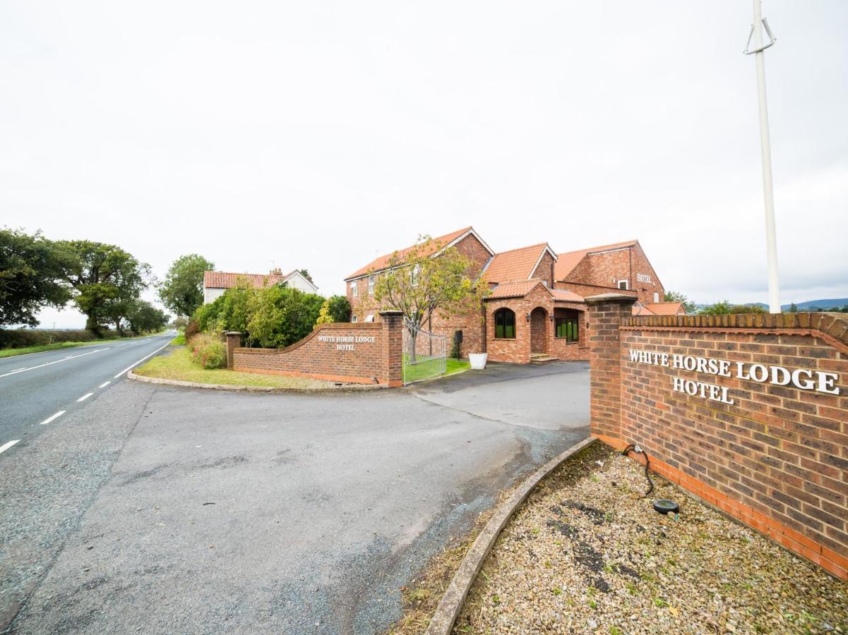 Oyo White Horse Lodge Hotel, East Thirsk Bagby Exterior foto